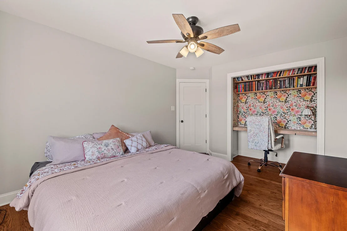 Photo of 8143 Stonegate Drive