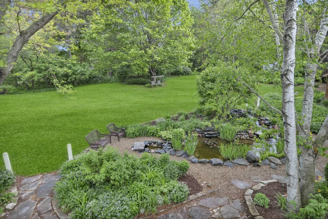 Photo of 38W643 Bittersweet Lane