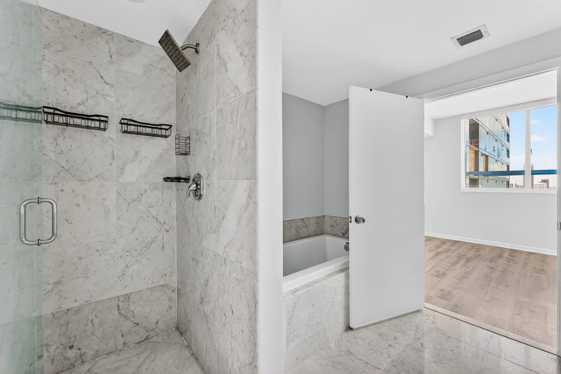 Photo of Unit 3702 at 244 Biscayne Boulevard