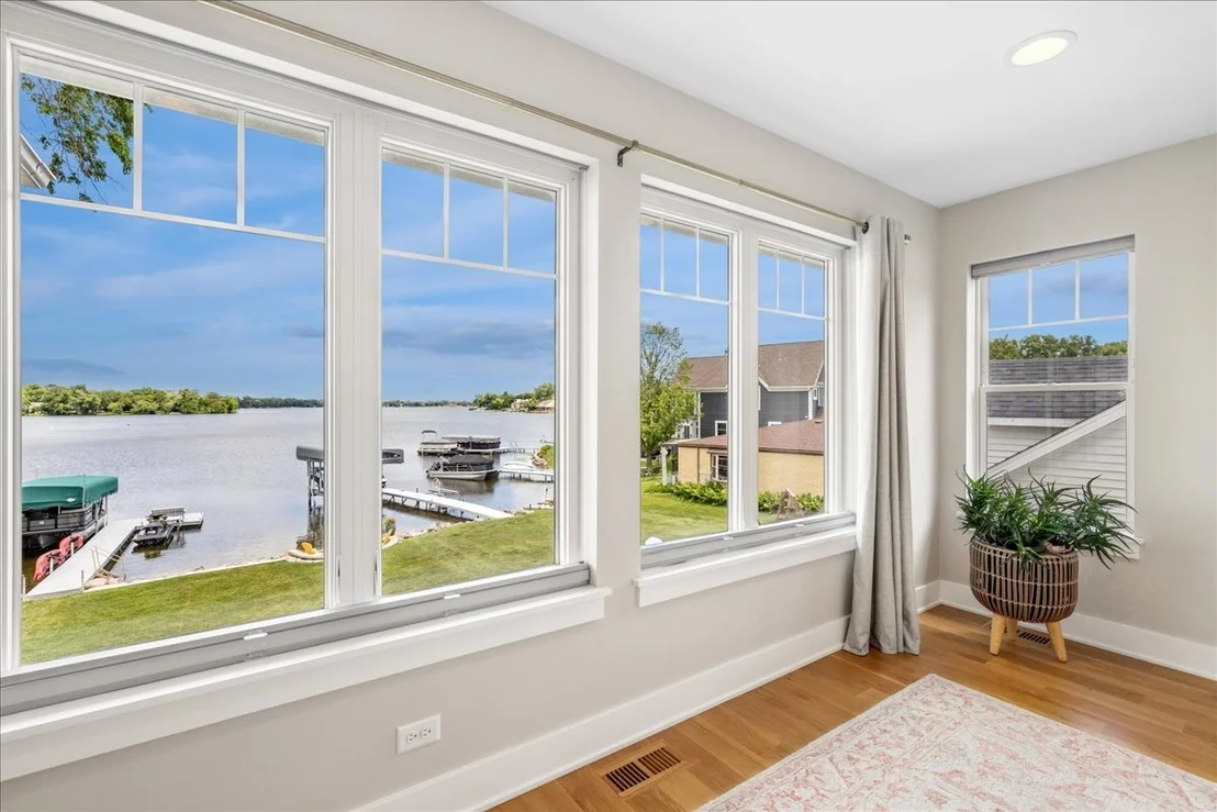Photo of 225 Edgewater Drive