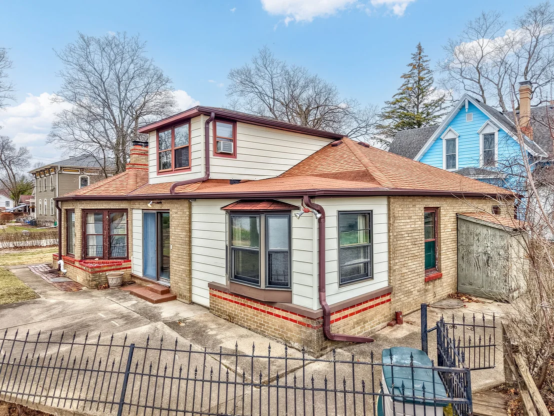 Photo of 226 Clay Street