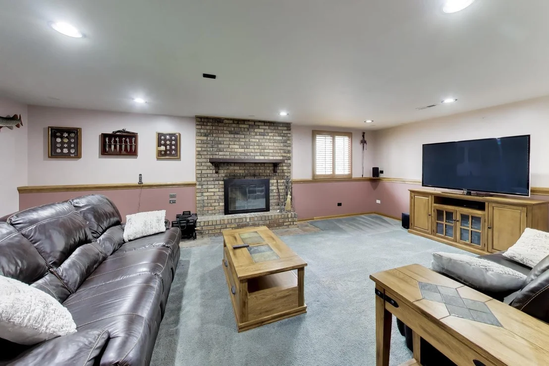 Photo of 650 Nassau Drive