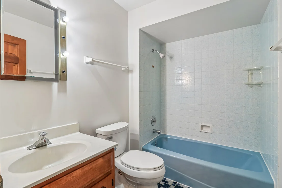 Photo of 733 Buttonwood Circle