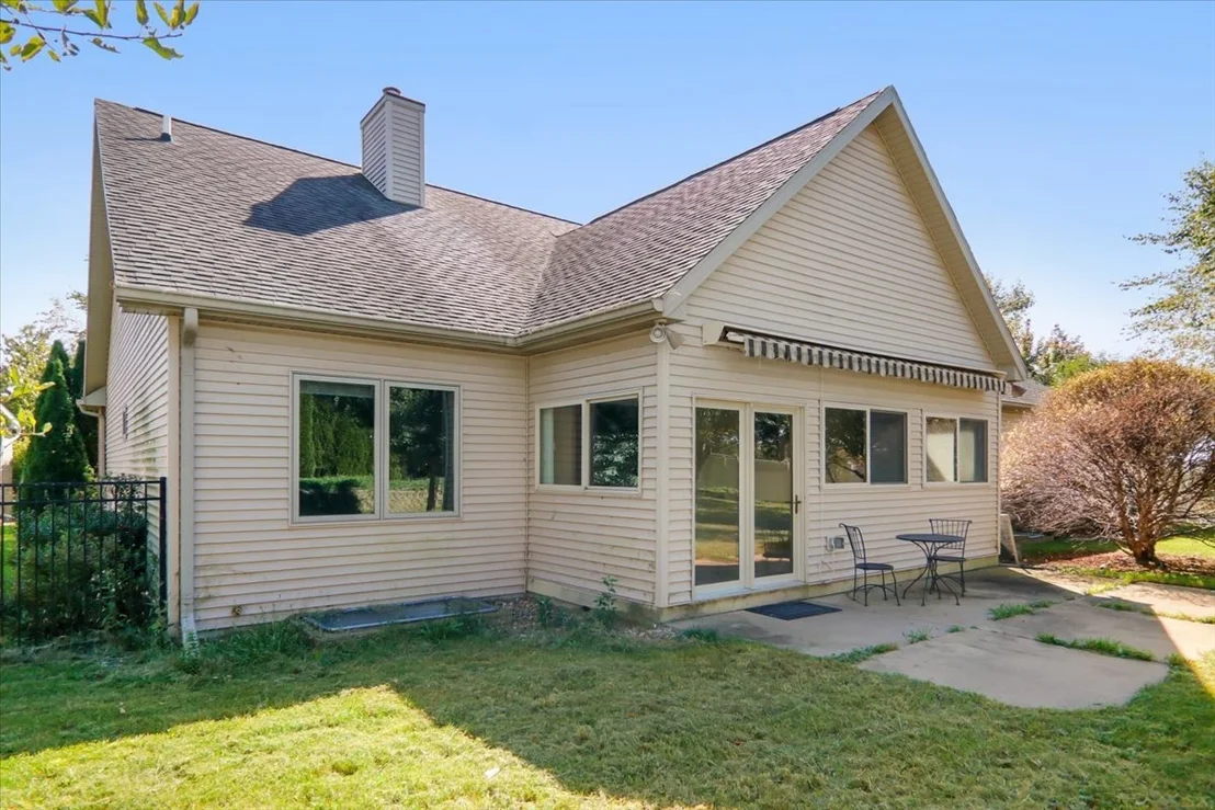 Photo of 3002 Neaves Drive