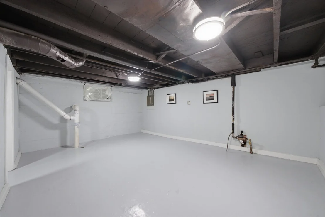 Photo of 303 Dwight Street