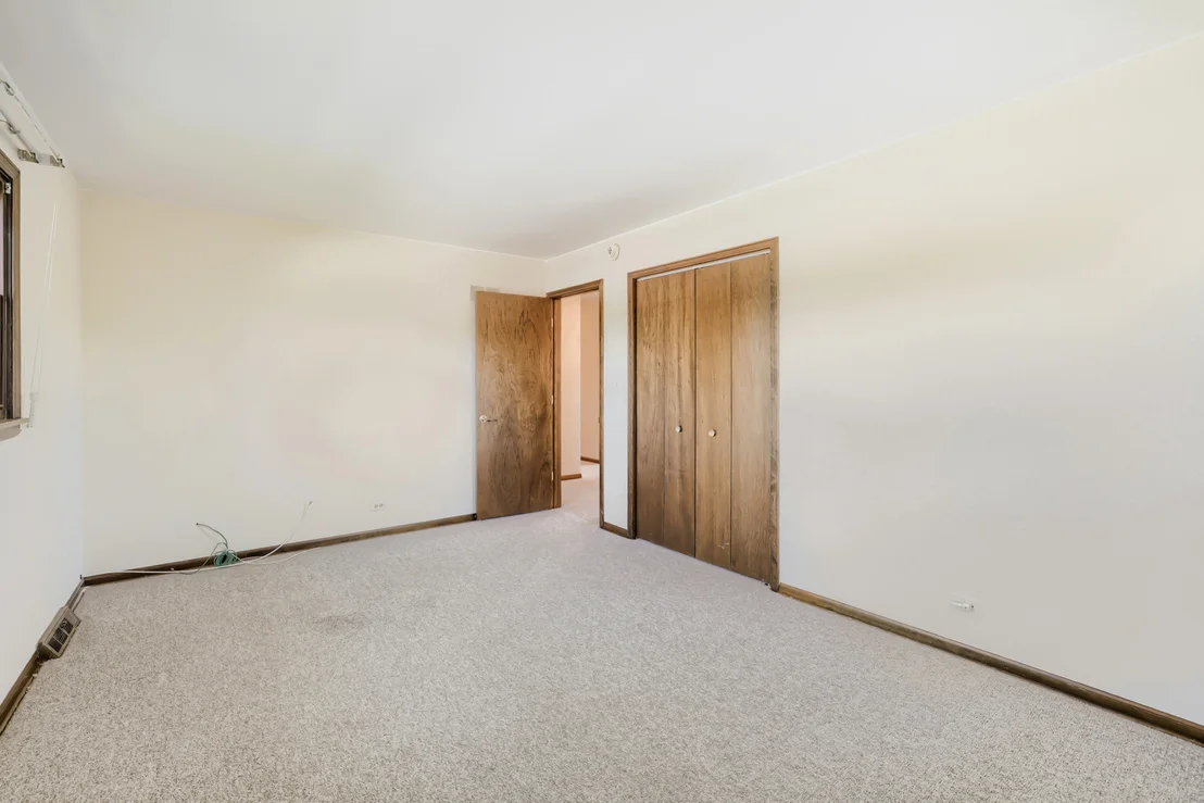 Photo of 1111 W Ash Drive