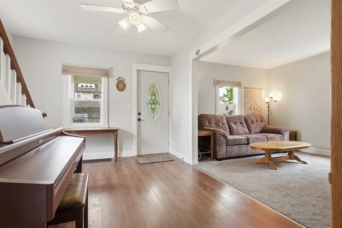 Photo of 357 W 3rd Street