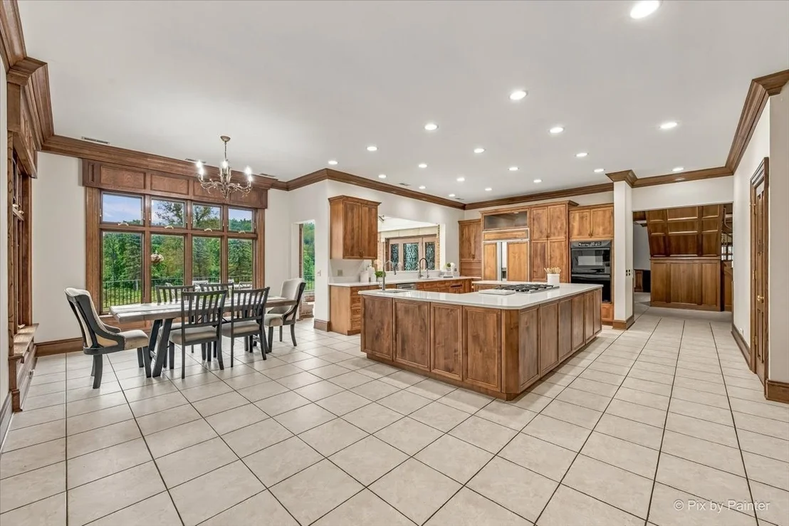 Photo of 5N719 Castle Drive