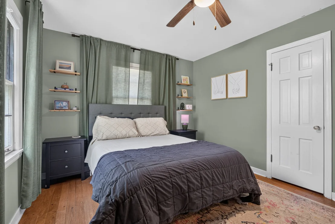 Photo of 816 Manchester Road