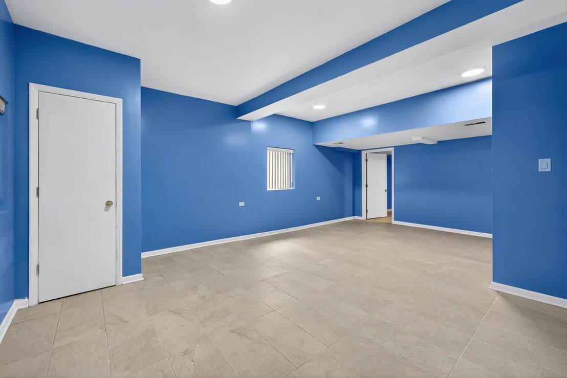 Photo of 1281 Scarlet Drive