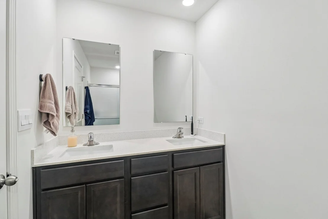 Photo of 352 Summit Circle