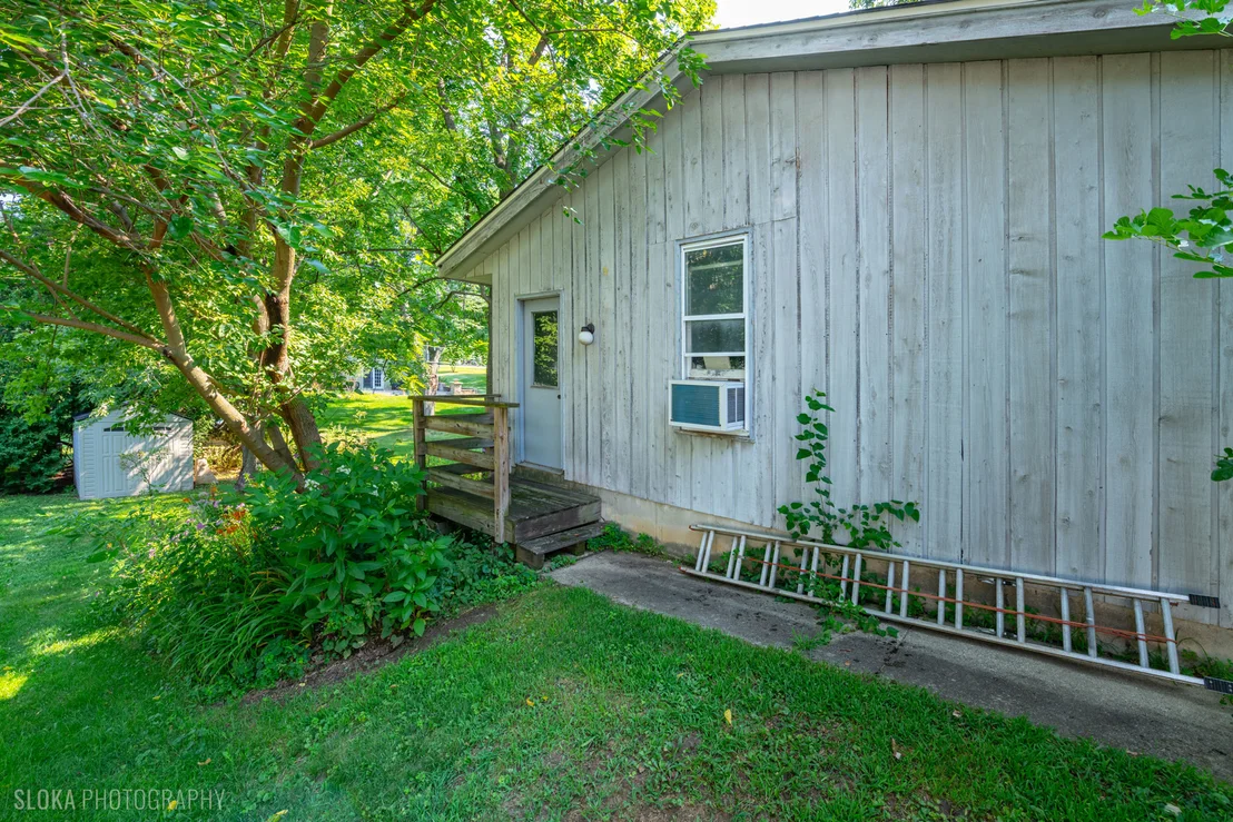 Photo of 6914 Meadow Drive