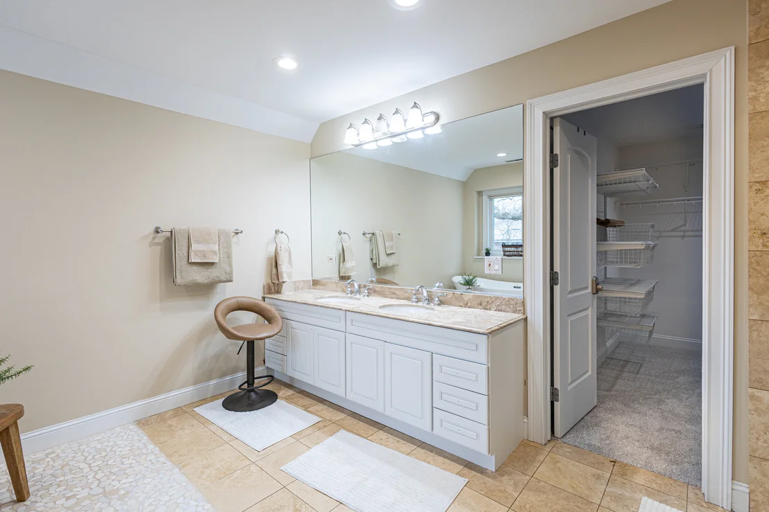 Photo of 6441 Blackhawk Trail