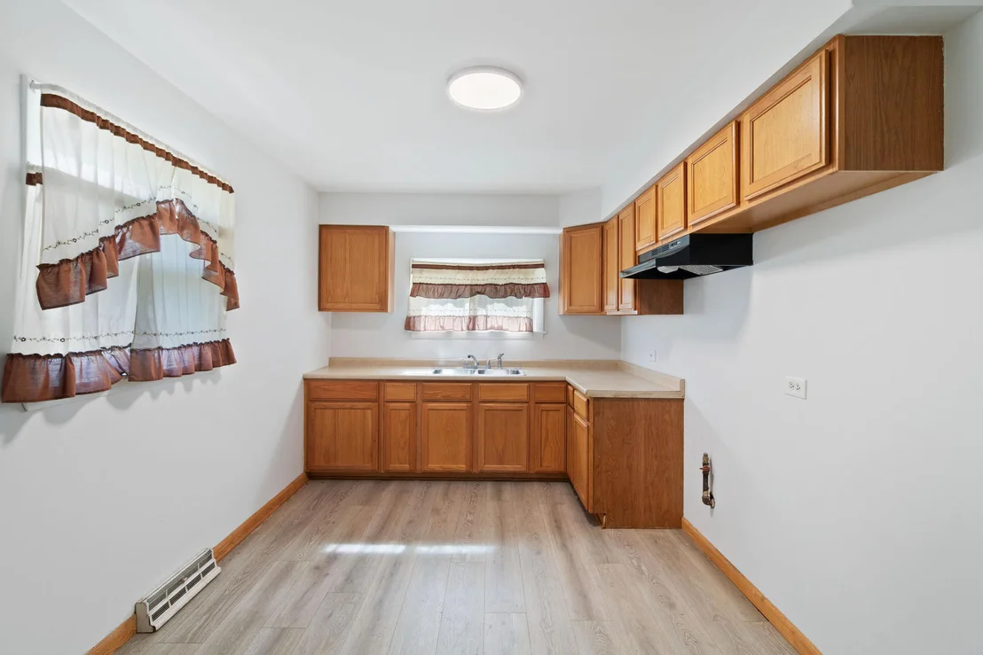 Photo of 1848 W 163rd Street