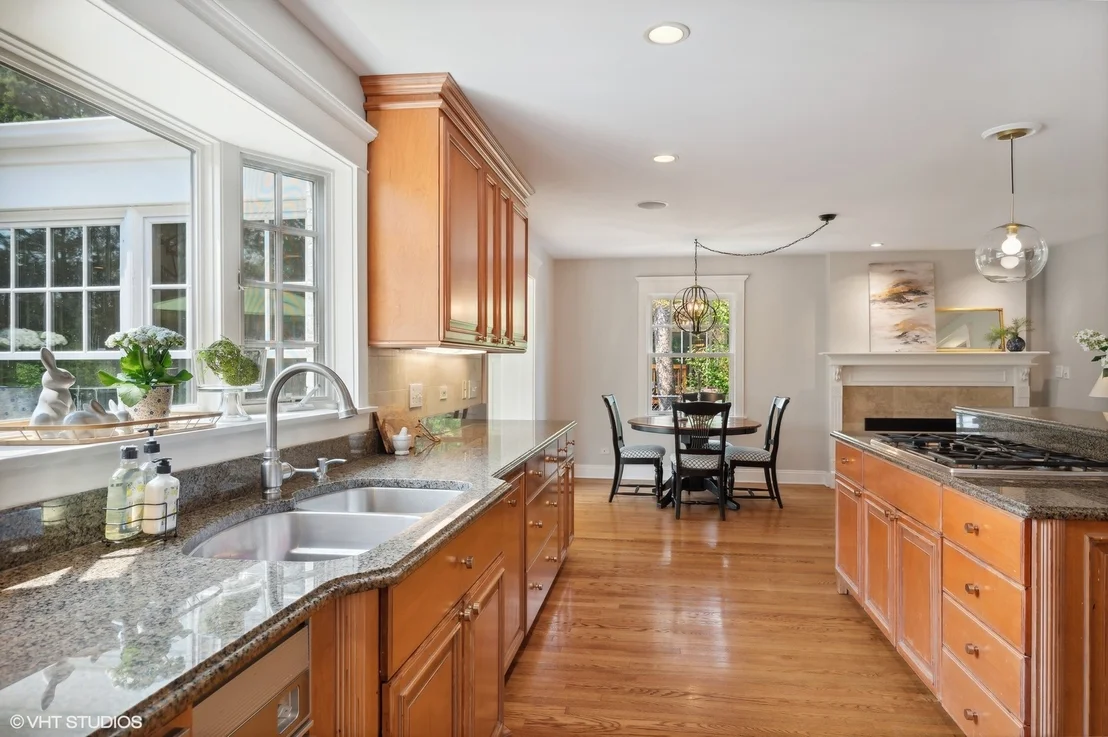 Photo of 2547 Marian Lane
