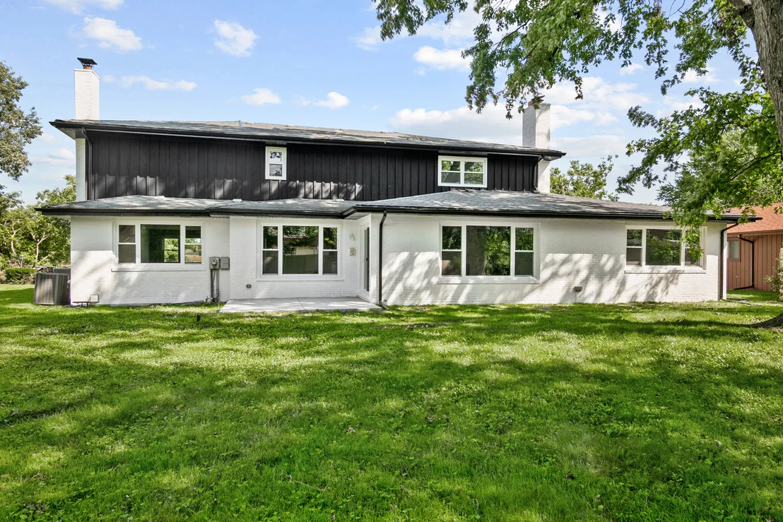 Photo of 3045 Scott Crescent