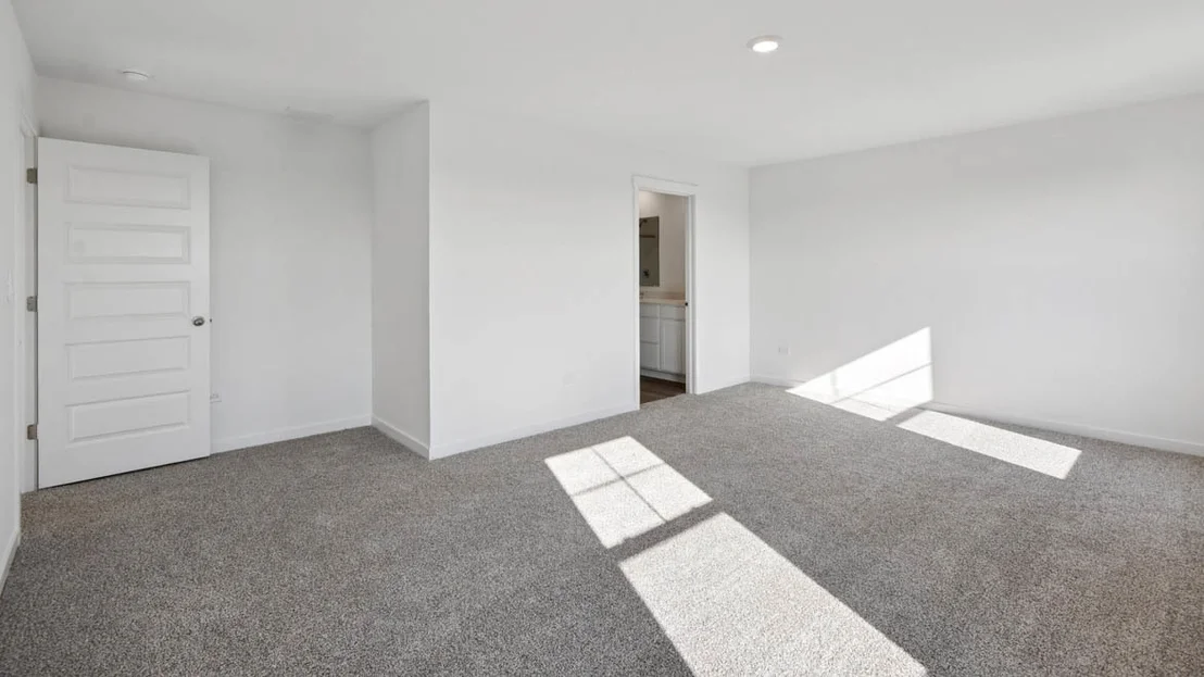 Photo of 998 Emerald Drive