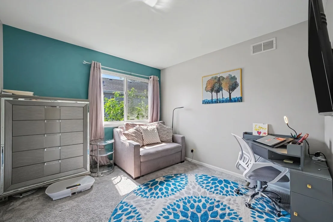 Photo of 836 Tallgrass Drive