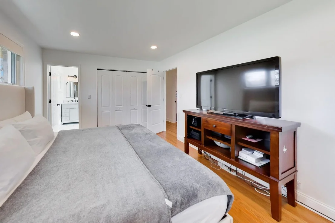 Photo of 1032 Heatherfield Lane