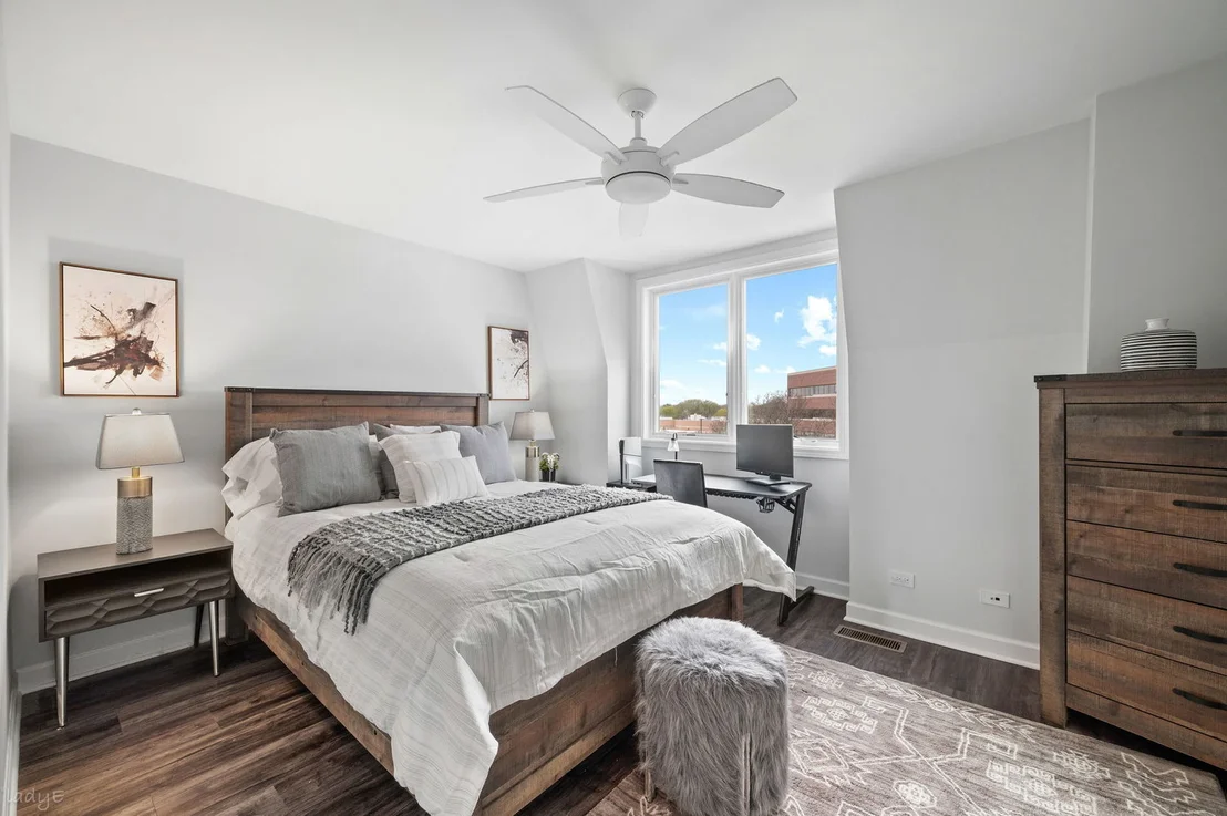 Photo of 1209 Shermer Road