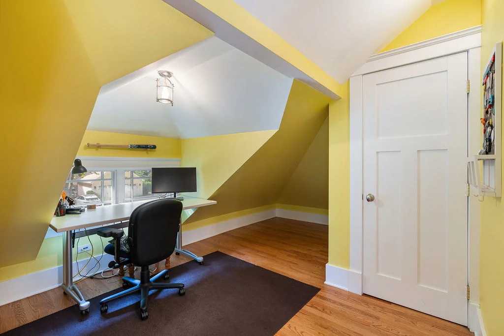 Photo of 216 4th Street