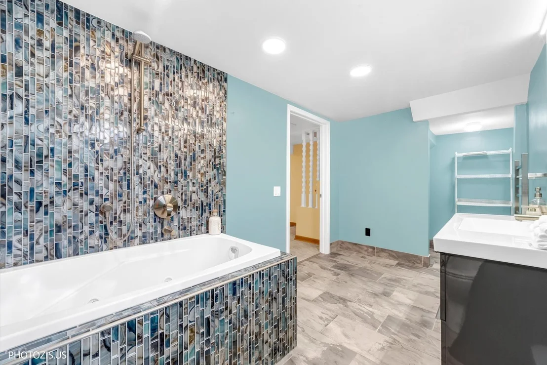Photo of 722 N Stephen Drive