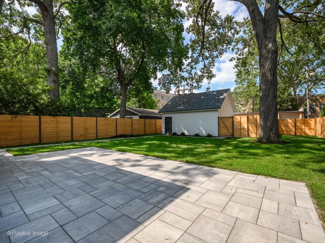 Photo of 414 Laurel Avenue