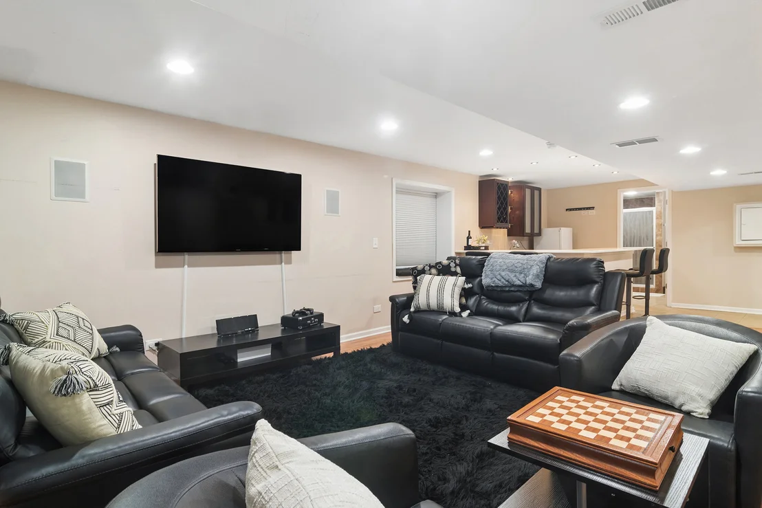 Photo of 2313 Avalon Drive