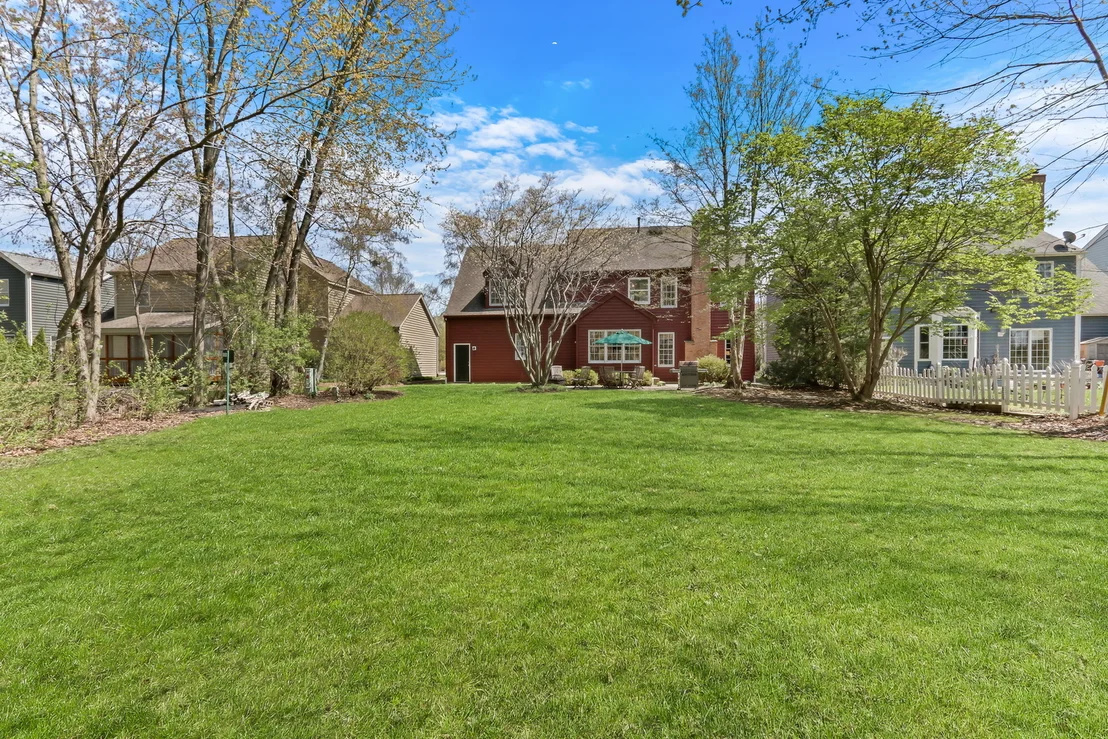 Photo of 983 Mount Vernon Drive