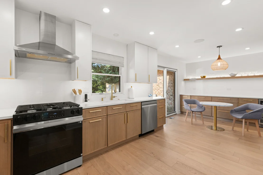 Photo of 3936 Dundee Road