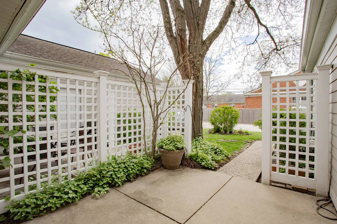 Photo of 1410 Pebblecreek Drive