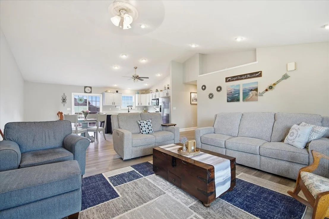 Photo of 2706 Stratmoor Drive