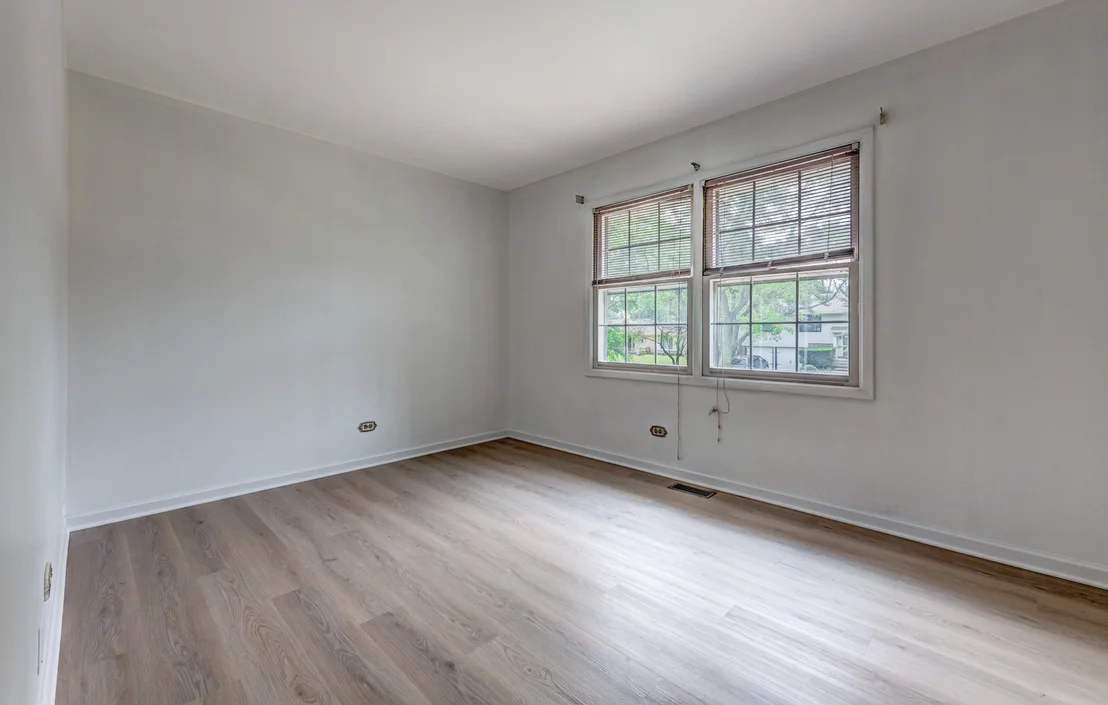 Photo of 1480 Mayfield Lane