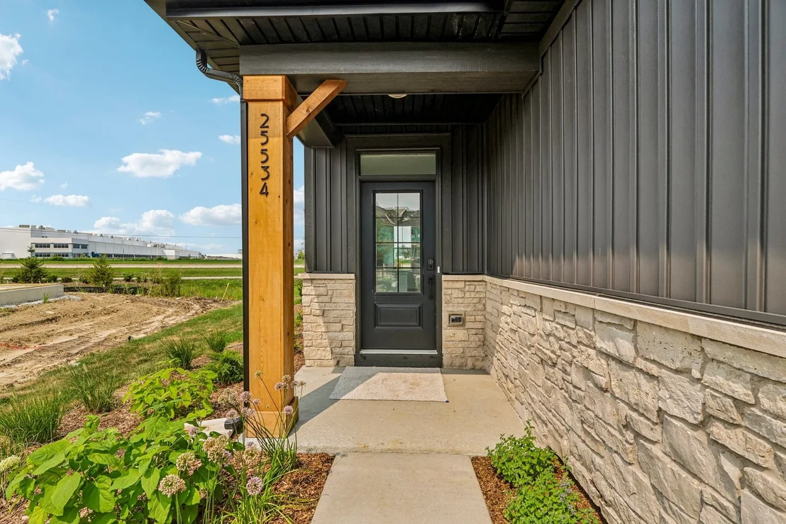 Photo of 25534 W Emory Lane