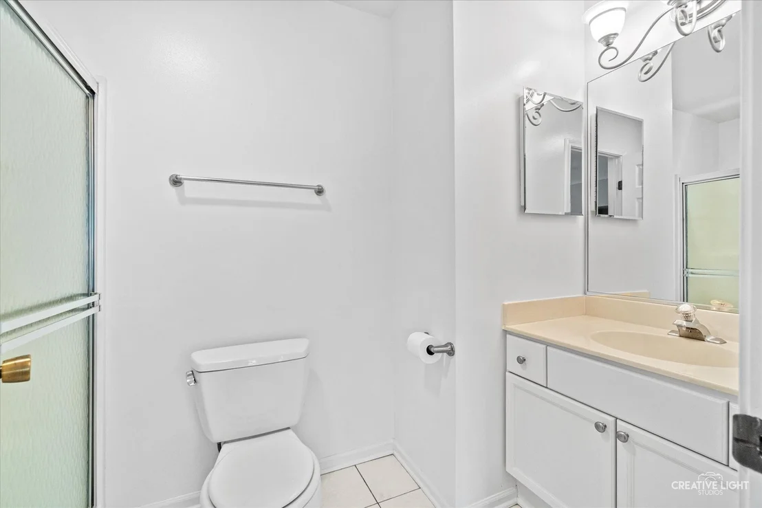 Photo of 1404 Laurel Oaks Drive