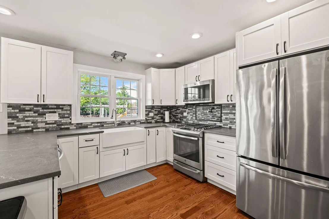 Photo of 8143 Stonegate Drive