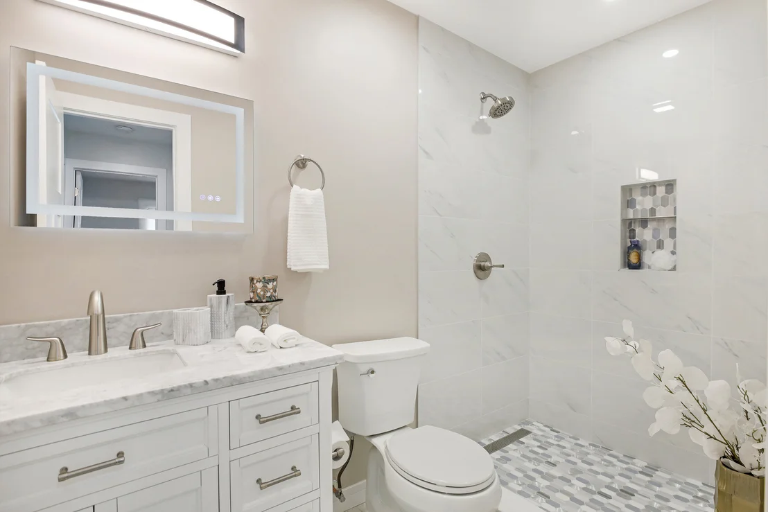 Photo of 1447 Comanche Drive