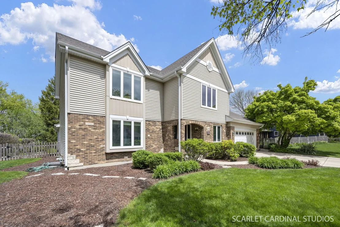 Photo of 2010 Canterbury Place