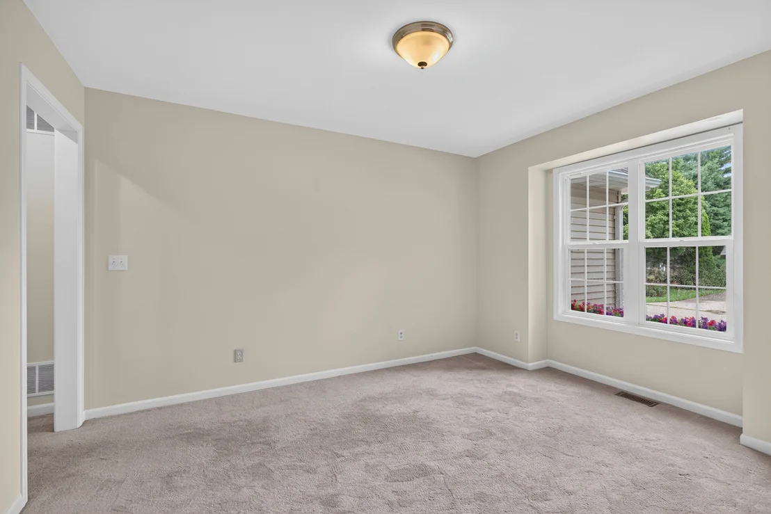 Photo of 613 Magnolia Lane