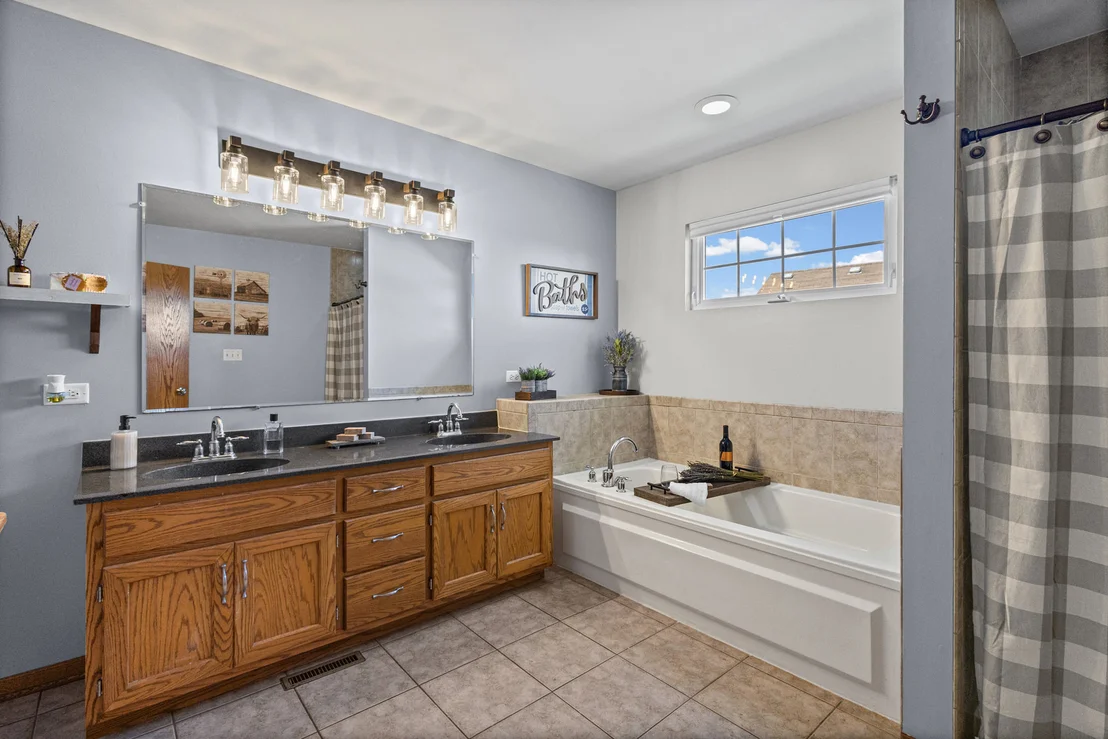 Photo of 24427 Arrowhead Drive