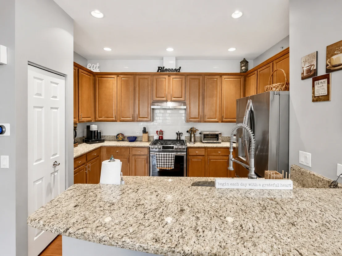 Photo of 394 Broadmoor Lane
