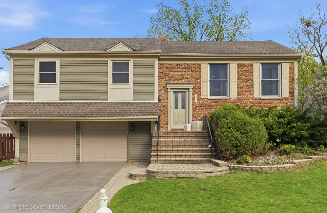 Photo of 2109 Hitching Post Lane