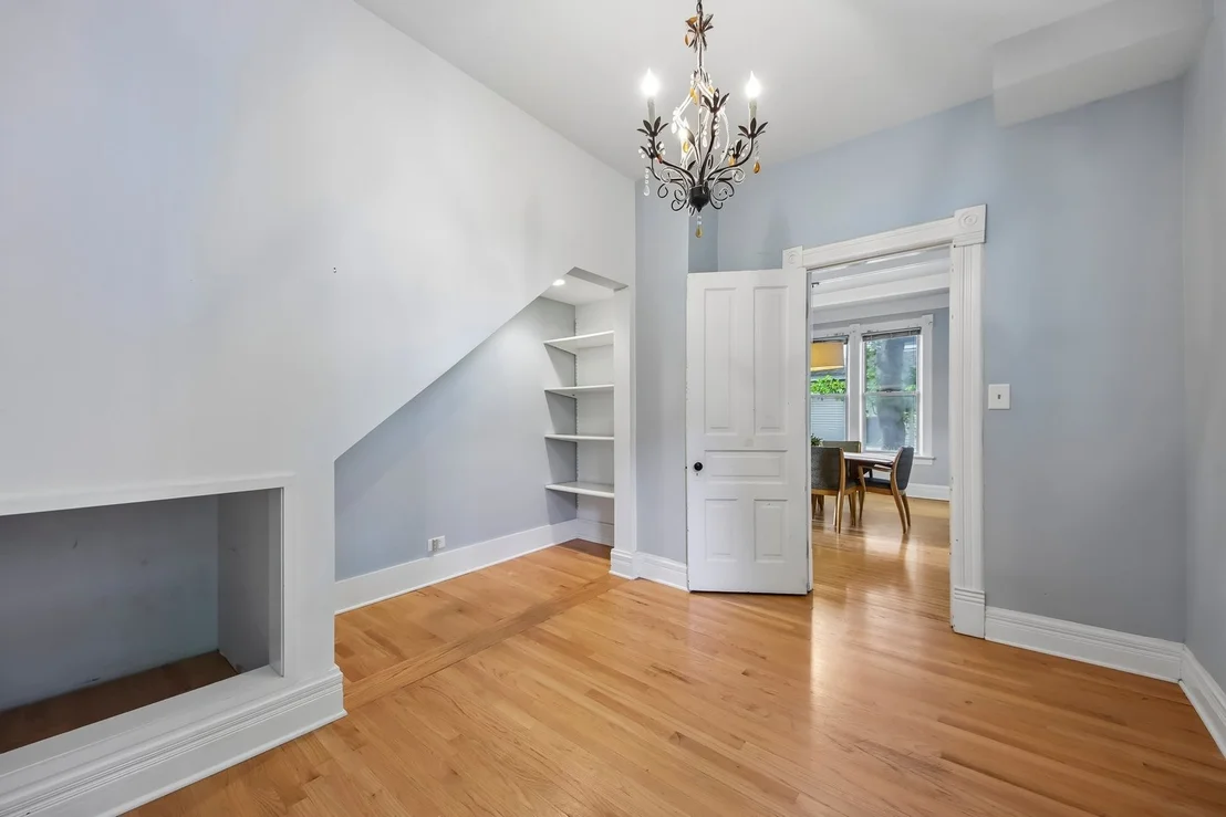Photo of 537 Ferdinand Avenue