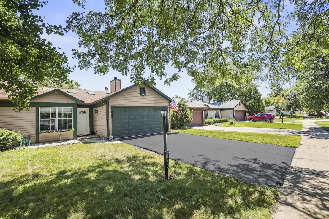 Photo of 1744 Ranchview Drive