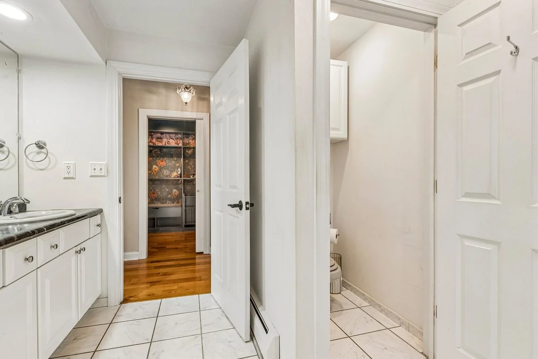 Photo of 9617 Hideaway Lane