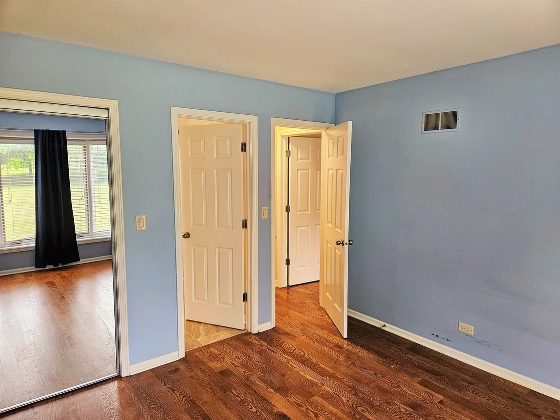 Photo of 1932 Golf View Drive