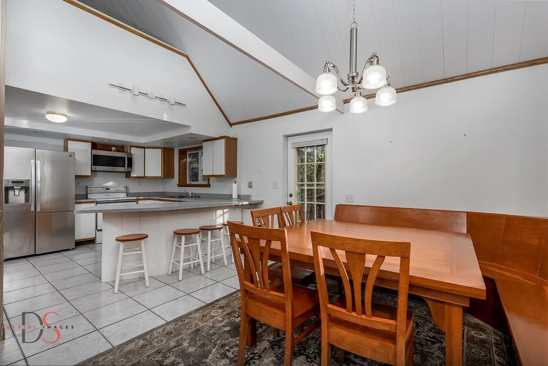 Photo of 705 Cedar Court