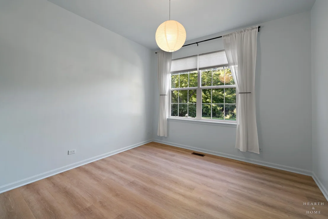 Photo of 412 Reserve Drive