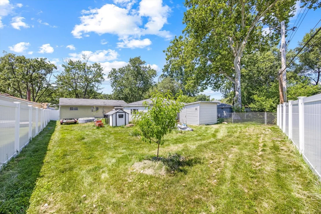 Photo of 1629 Charles Drive