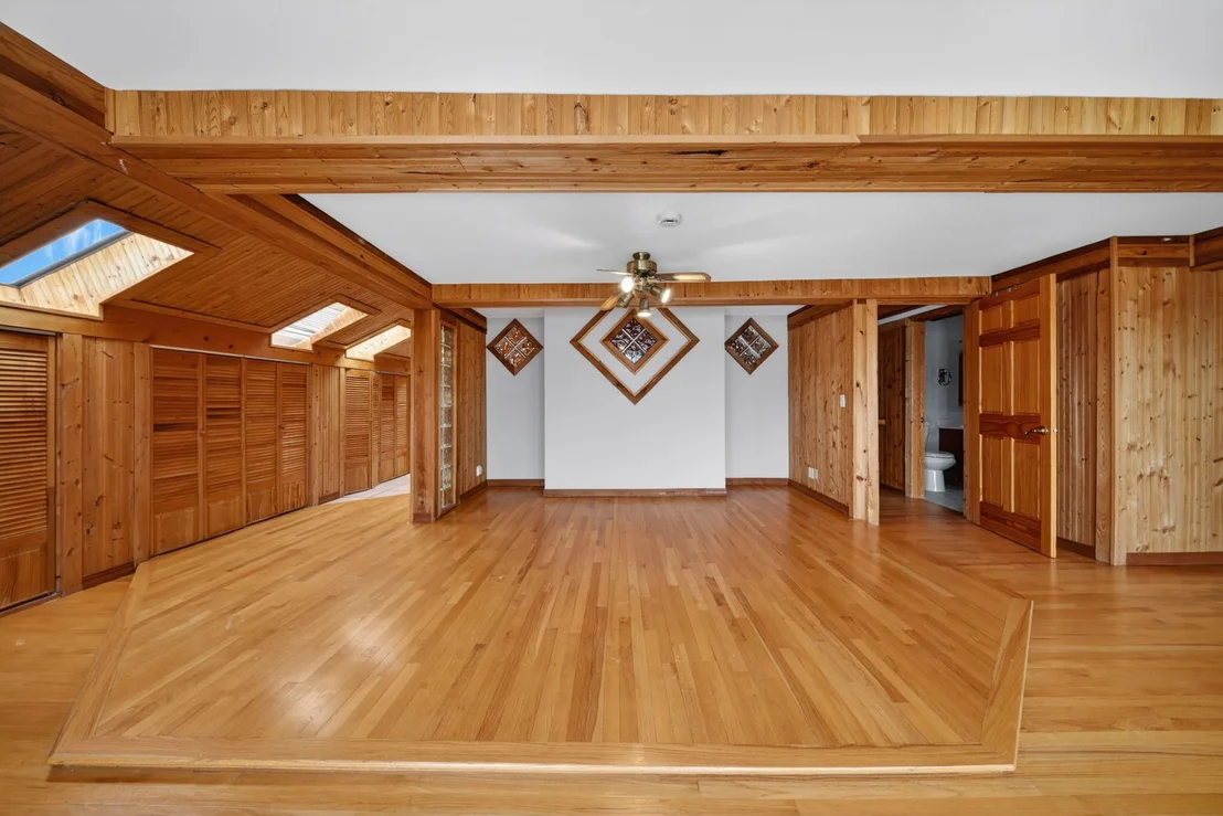 Photo of 6N263 River Drive